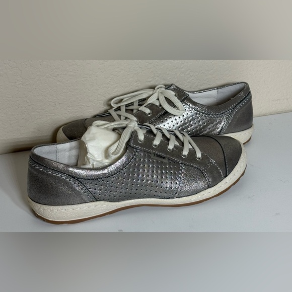 JOSEF SEIBEL "Caspian"Silver Metallic Sneaker, NEW! US 5-5.5 S(EU 36) - Picture 5 of 9